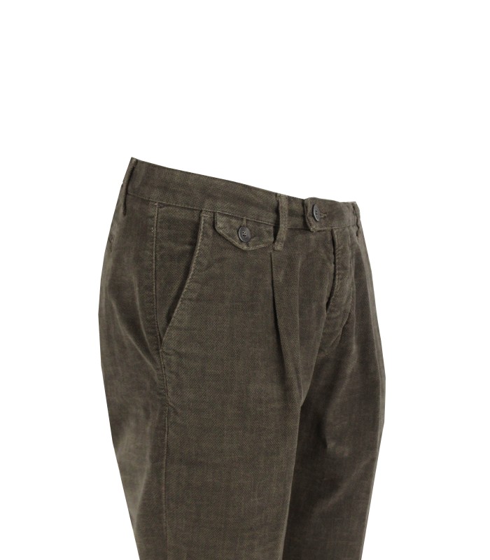 MF245 - Pantalone T/A Capri con Pinces e Taschino