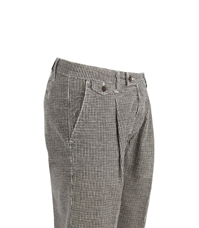 MF246 - Pantalone T/A Capri con Pinces e Taschino